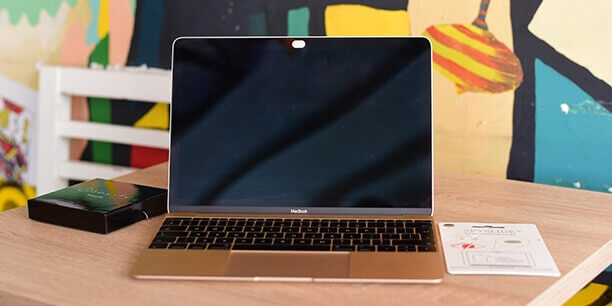 Using a Macbook Pro Webcam Cover for Improved Privacy Protection