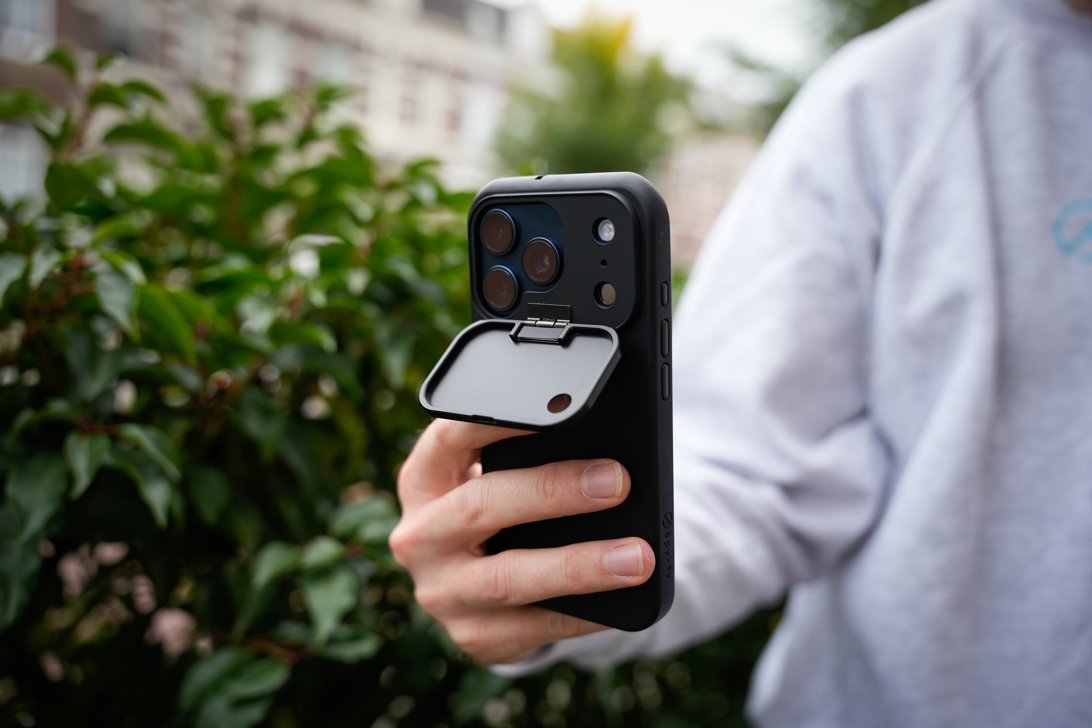 PRE-ORDER - iPhone 17, 17 Air, 17 Pro of 17 Pro Max Privacy Case