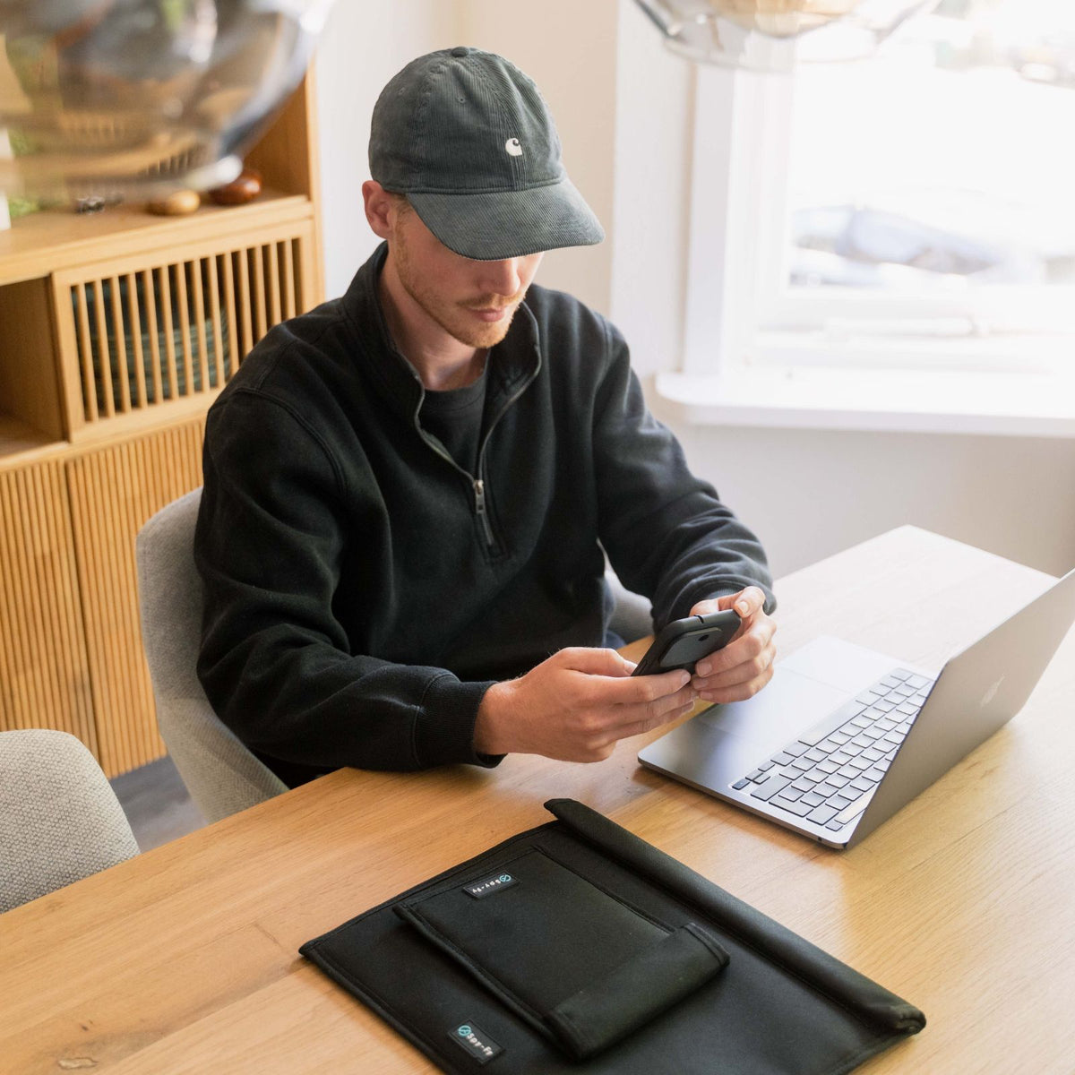 Faraday-tas voor telefoon, laptop en tablet | Signaalblokkerende tas
